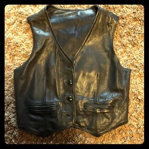 Women’s leather vest
